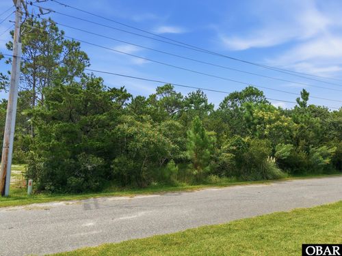 40102 Old Main Road, Avon, NC, 27915 | Card Image