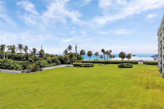 APT-311 - 1300 S Highway A1a, Condo with 2 bedrooms, 2 bathrooms and null parking in Jupiter FL | Image 13