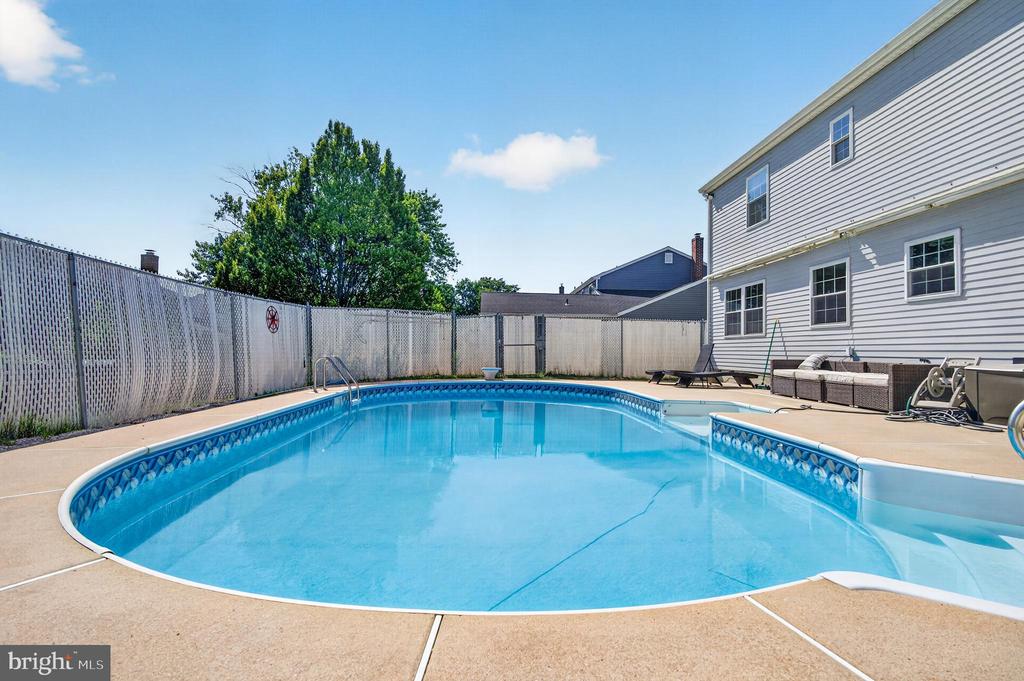 Residential in MARLTON 2