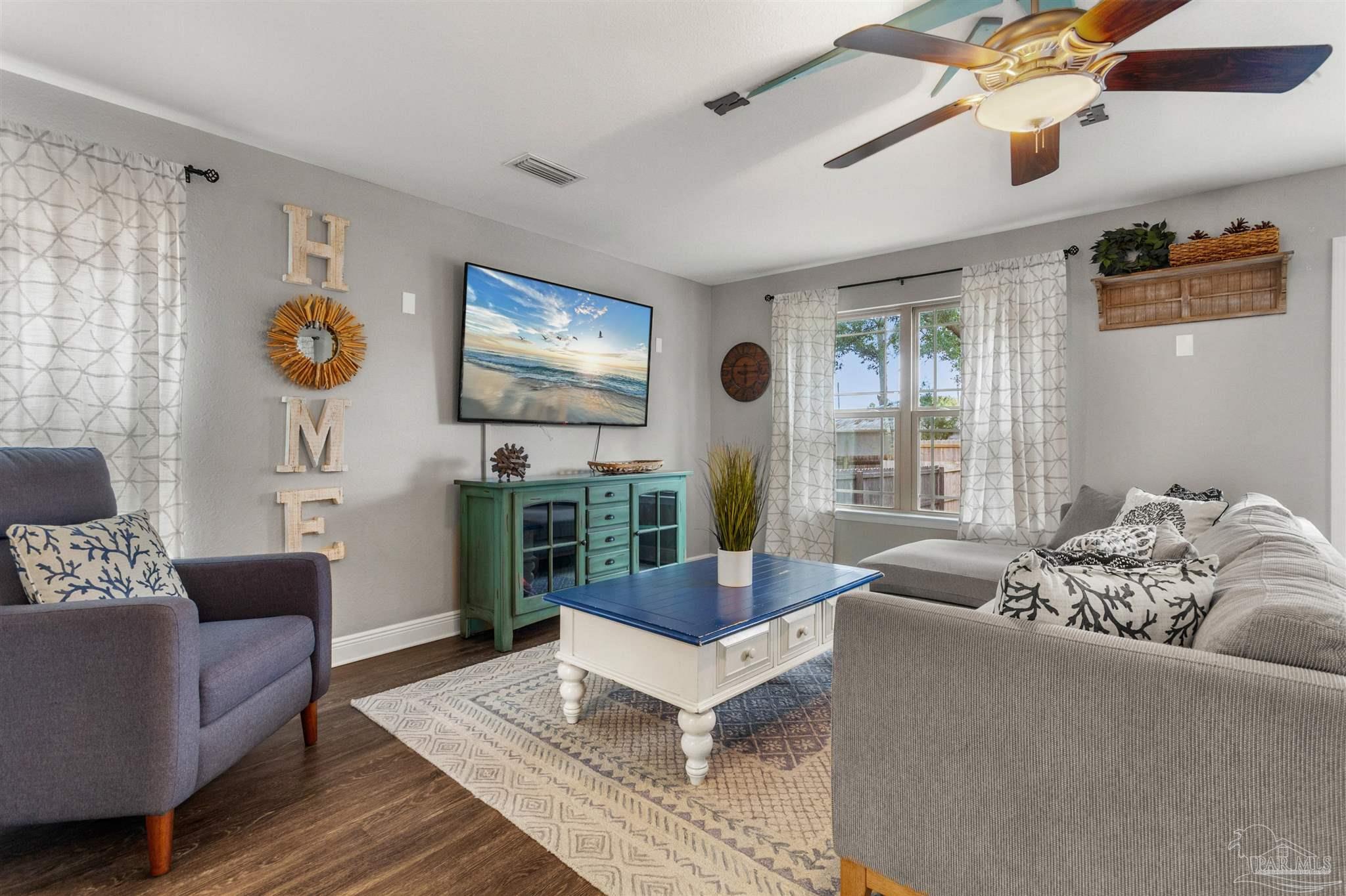 Resort Ave, Pensacola, FL 32507