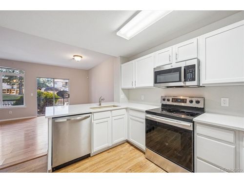 apt-f101-2575 S Syracuse Way, Denver, CO, 80231-3835 | Card Image
