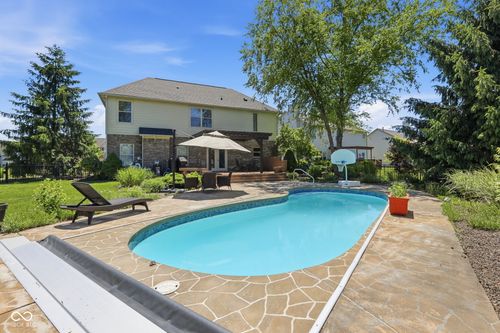 8240 Thorn Bend Dr, Indianapolis, IN, 46278-5059 | Card Image