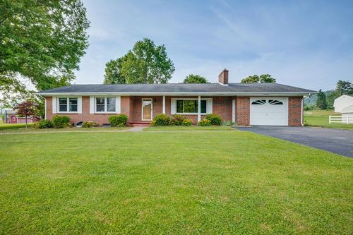 78 Flatwoods Dr, Lebanon, VA, 24266-3440 | Card Image