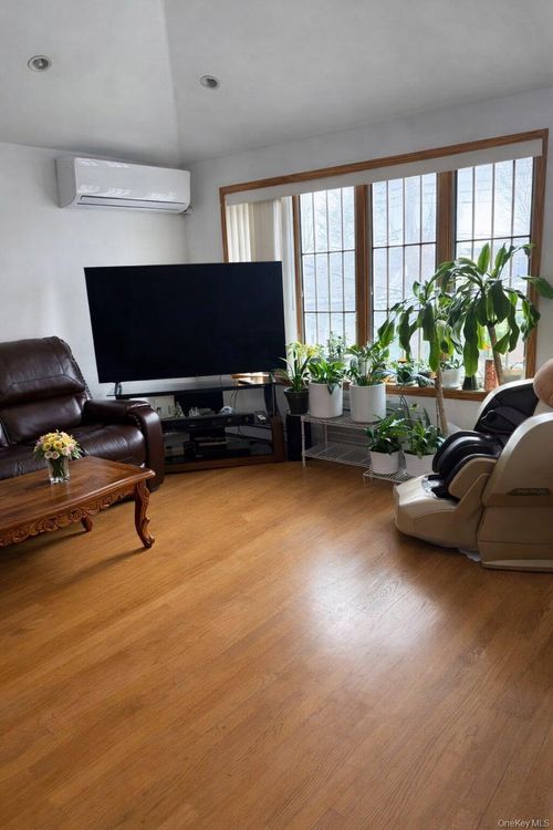 1831 121st Street, New York, NY, 11356 | Card Image