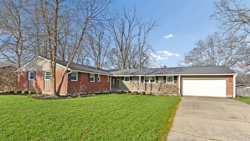 5607 Hugh Dr, Washingtn Twp, OH, 45459-1618 | Card Image