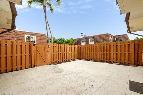 3-1418 Park Shore Cir, FORT MYERS, FL, 33901-9628 | Card Image