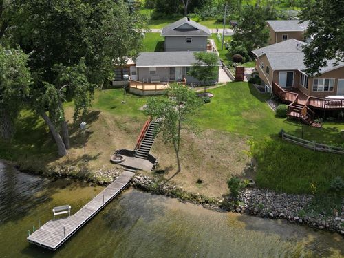 10372 Sherbrooke Beach Ln, Pelican Rapids, MN, 56572-9316 | Card Image