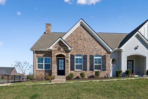 200 Trevor Dr, Mount Juliet, TN, 37122-4177 | Card Image