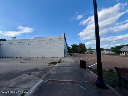 161 W Railroad Avenue, Magnolia, MS, 39652 | Card Image