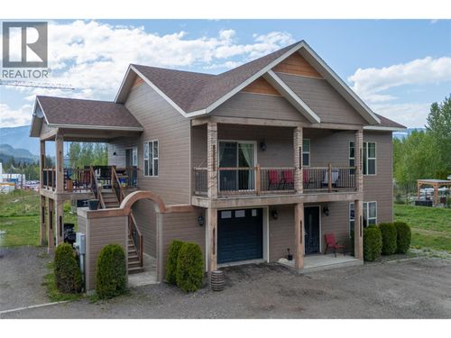 1905 Hay Rd, Revelstoke, BC, V0E2S3 | Card Image