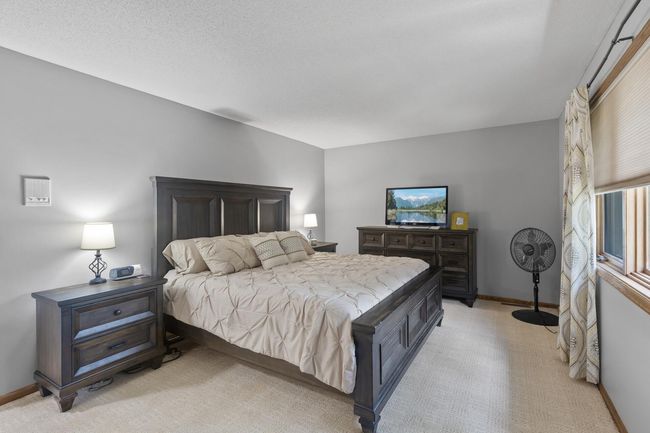17208 Woodbine St Nw, House other with 5 bedrooms, 4 bathrooms and null parking in Andover MN | Image 21