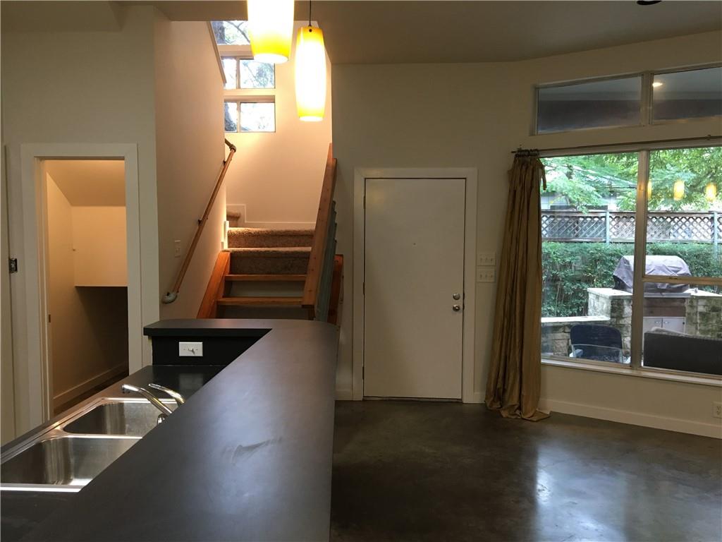 Residential Lease in Austin 3