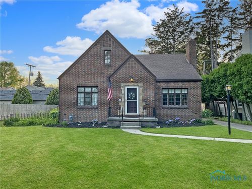 3740 Mapleway Dr, Toledo, OH, 43614-4419 | Card Image