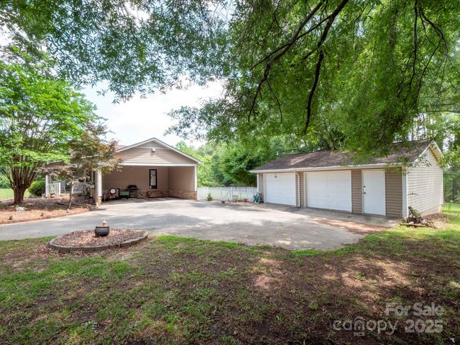 409 Ridge Rd, House other with 3 bedrooms, 2 bathrooms and null parking in Clover SC | Image 12