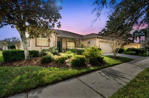 308 Beacon Avenue, KISSIMMEE, FL, 34759 | Card Image