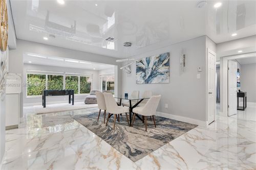 4440 Ne 17th Ave, Oakland Park, FL, 33334-5514 | Card Image