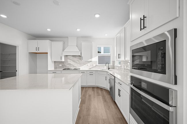 Gourmet kitchen | Image 8