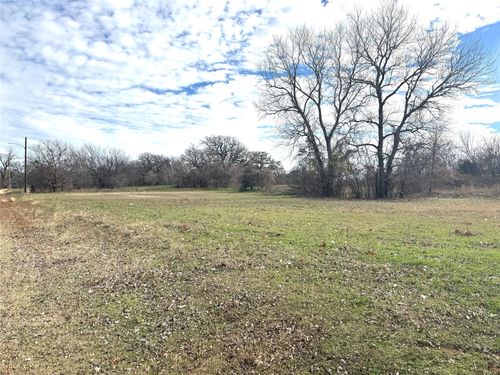 108 N Agnew St, Boyd, TX, 76023-3116 | Card Image