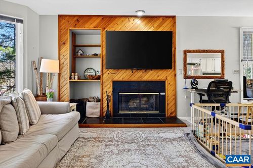 24 Trillium Close, WINTERGREEN RESORT, VA, 22967-8259 | Card Image