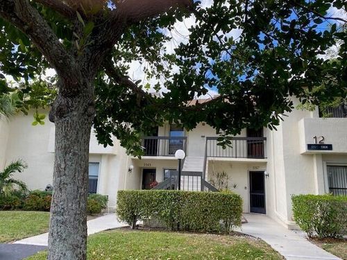 3367 Perimeter Dr, Greenacres, FL, 33467-2068 | Card Image