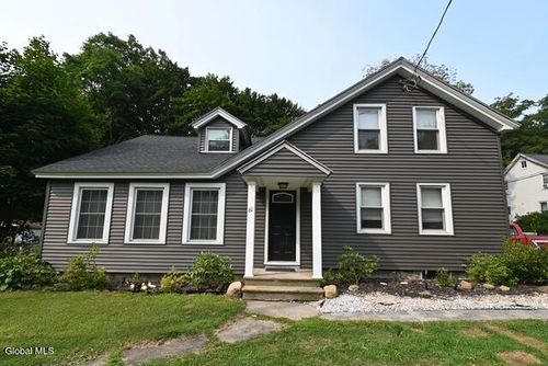 61 Ft Johnson Ave, Fort Johnson, NY, 12070-1502 | Card Image