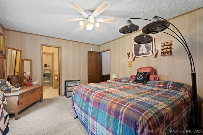 33742 Pleasant Valley Rd, House other with 3 bedrooms, 3 bathrooms and null parking in Poteau OK | Image 37
