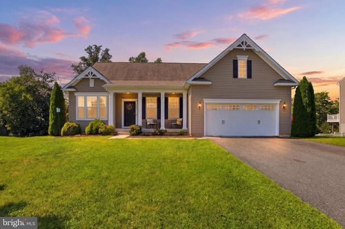 380 Misty Hill Dr, DELTA, PA, 17314-7915 | Card Image