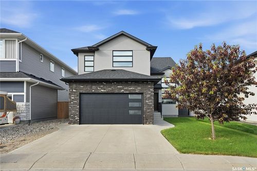 670 Fast Cres, Saskatoon, SK, S7W0X1 | Card Image