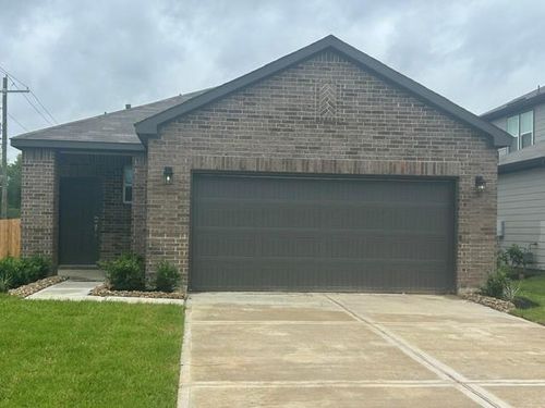 11605 Whirlaway Dr, Willis, TX, 77318-1497 | Card Image