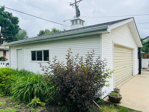 212 E Cleveland St, Spring Valley, IL, 61362-2136 | Card Image