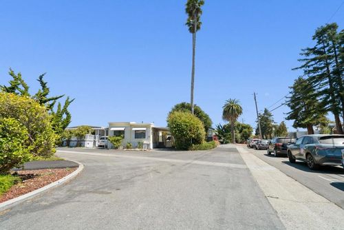 1555 Merrill St, Santa Cruz, CA, 95062 | Card Image