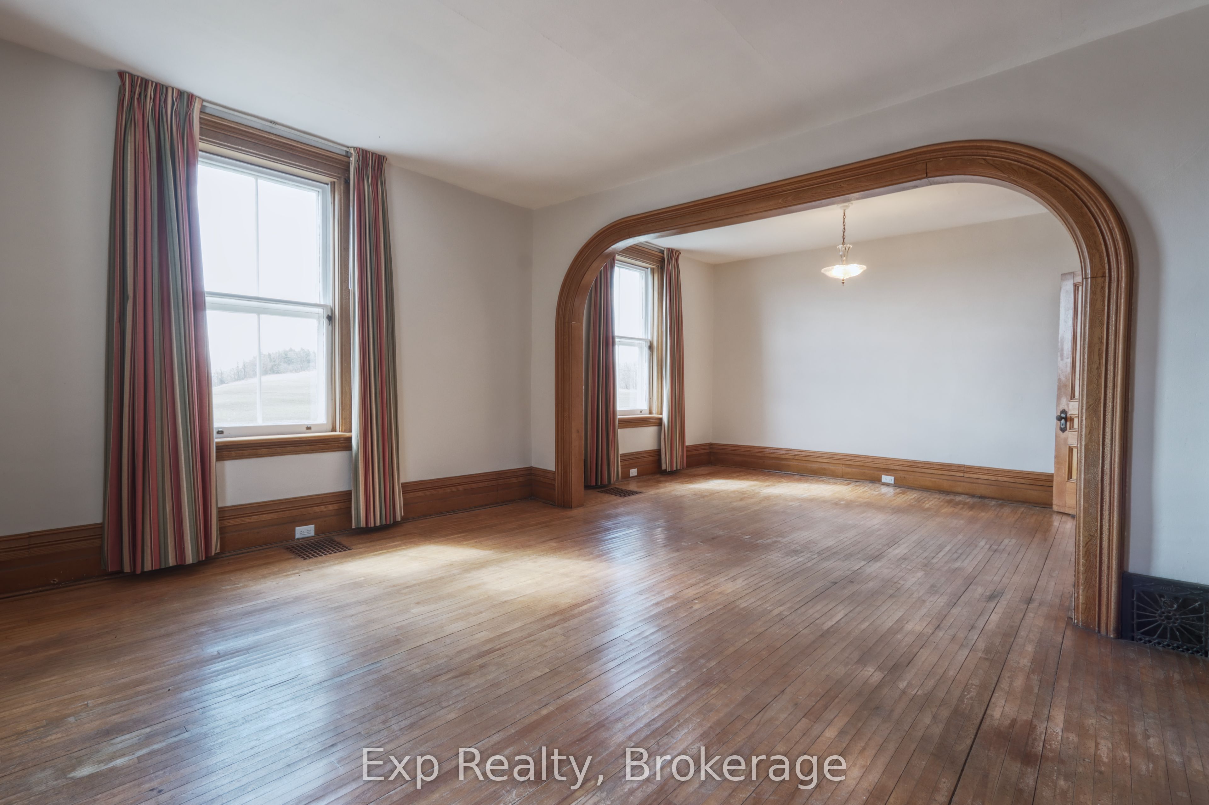 Residential in Otonabee-South Monaghan 4