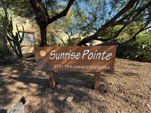 5763 N Camino Esplendora, Tucson, AZ, 85718-4503 | Card Image