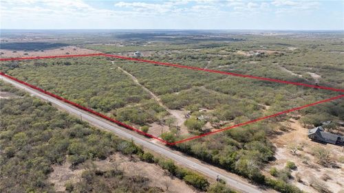 4204 County Road 308, Orange Grove, TX, 78372-9740 | Card Image