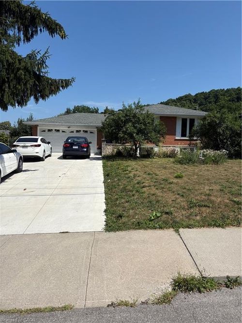 417 Quigley Rd, Hamilton, ON, L8K5N4 | Card Image