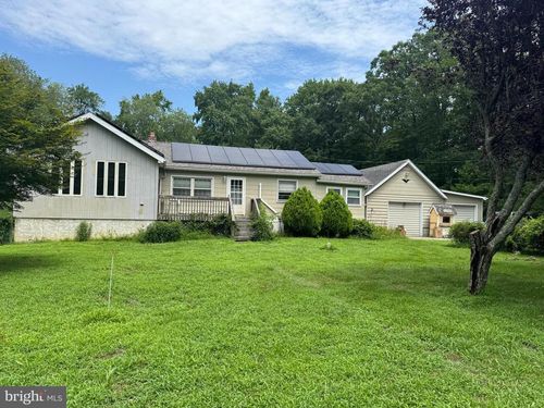 83 Station Rd, Leesburg, NJ, 08327-3200 | Card Image