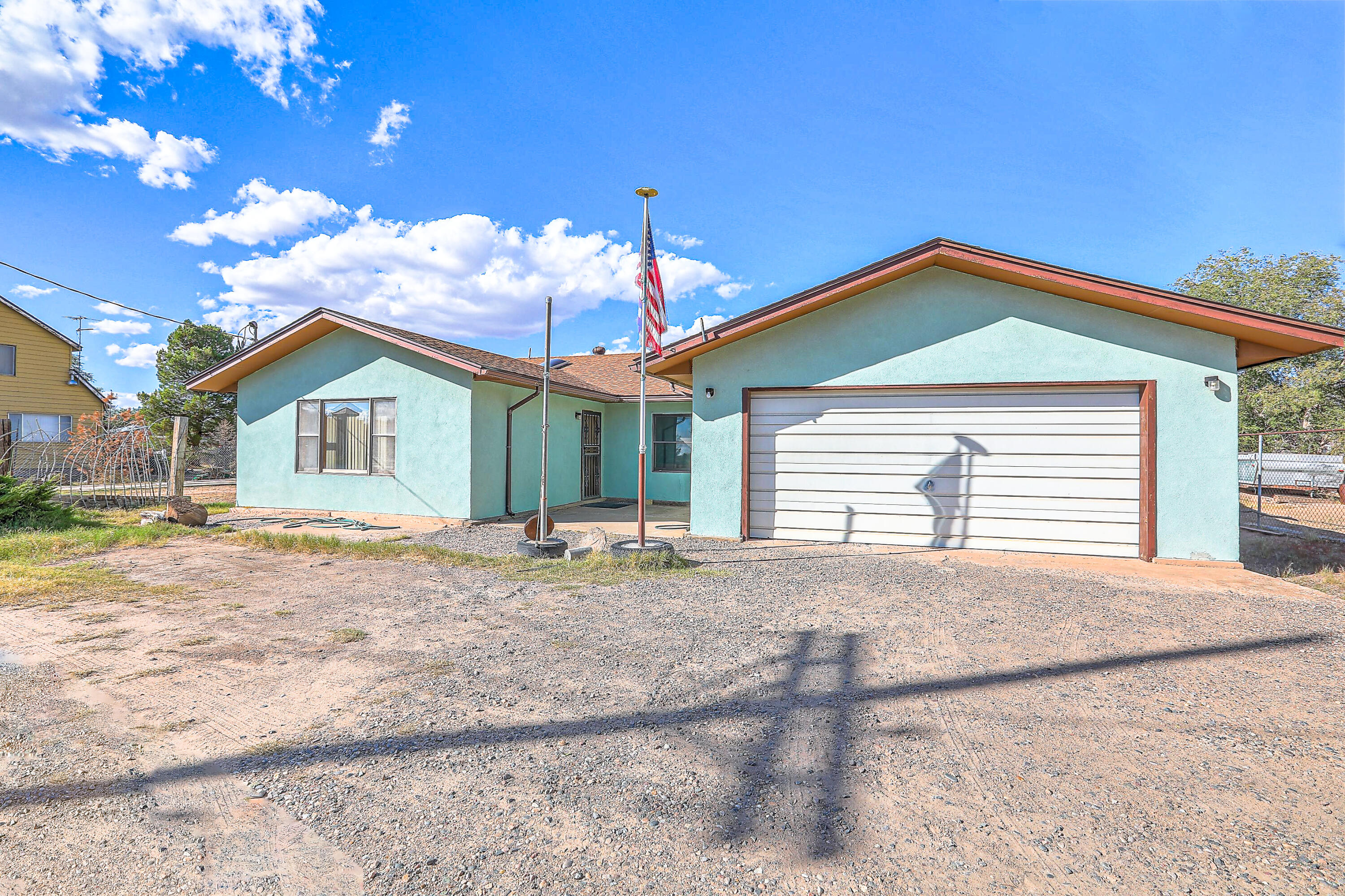 Amalia Rd, Albuquerque, NM 87105