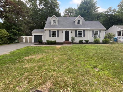 611 N Bedford St, East Bridgewater, MA, 02333-1123 | Card Image