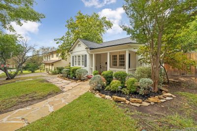 105 Rosemary Ave, House other with 3 bedrooms, 2 bathrooms and null parking in Alamo Heights TX | Image 2