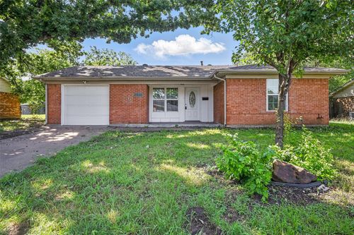 5833 Westhaven Dr, Fort Worth, TX, 76132-2601 | Card Image