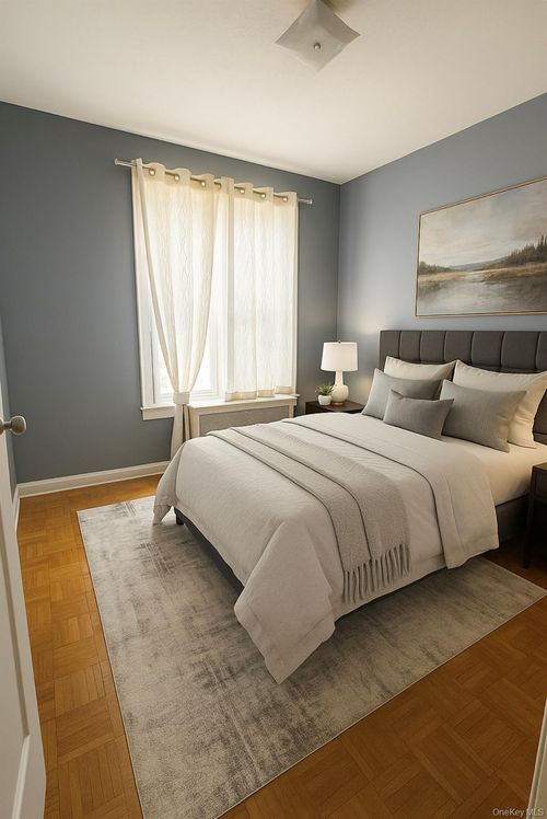 92 95th St, Woodhaven, NY, 11421-2708 | Card Image