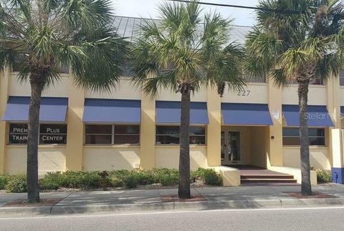 227 Central Ave, SARASOTA, FL, 34236-4962 | Card Image