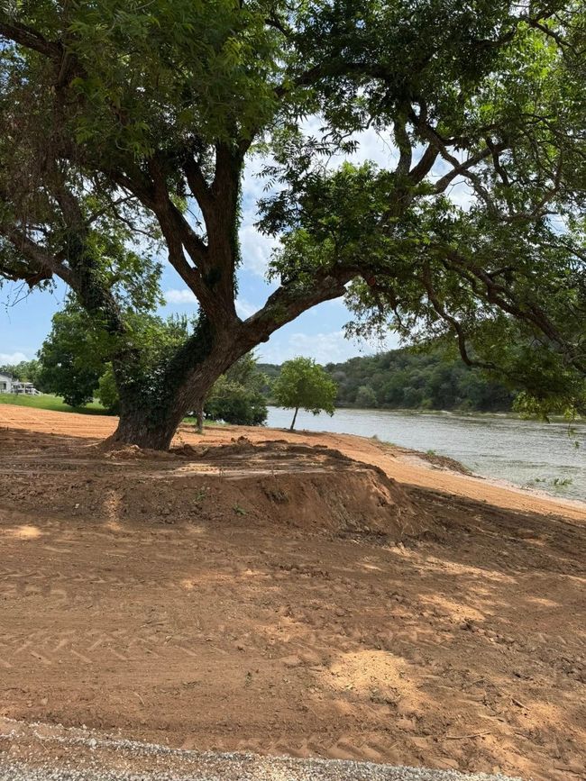 View of the Brazos River from the community lot | Image 4