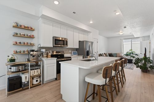 1146 S Redwood Unit F604 Rd, Salt Lake City, UT, 84104 | Card Image