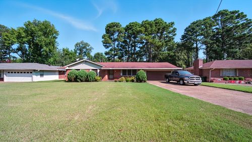 1358 Old Hickory Rd, Memphis, TN, 38116-4322 | Card Image