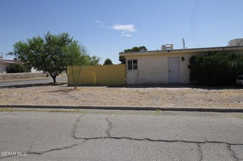 1-3900 Flory Ave, El Paso, TX, 79904-5502 | Card Image