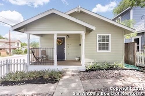 703 Eleanor Ave, San Antonio, TX, 78209-6915 | Card Image