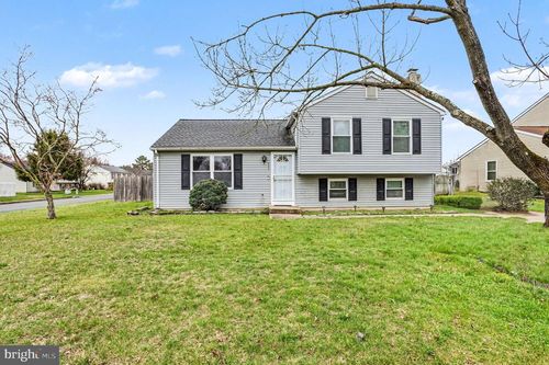 935 Edmund St, ABERDEEN, MD, 21001-3563 | Card Image