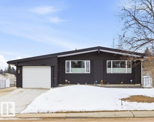 46 Mission St, Sherwood Park, AB, T8A0V7 | Card Image