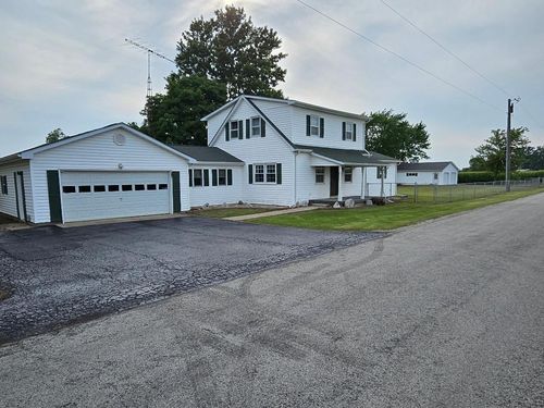 801 Jasper Coil Rd, Washington Court House, OH, 43160-8887 | Card Image